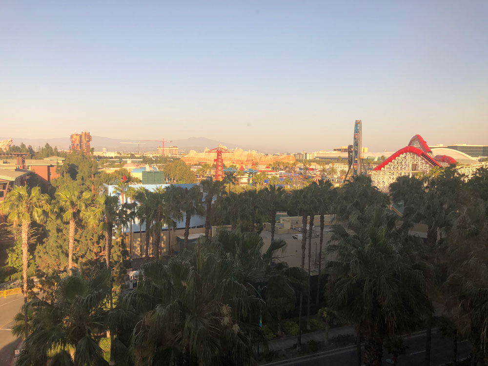 BEST DISNEYLAND HOTELS CALIFORNIA ANAHEIM