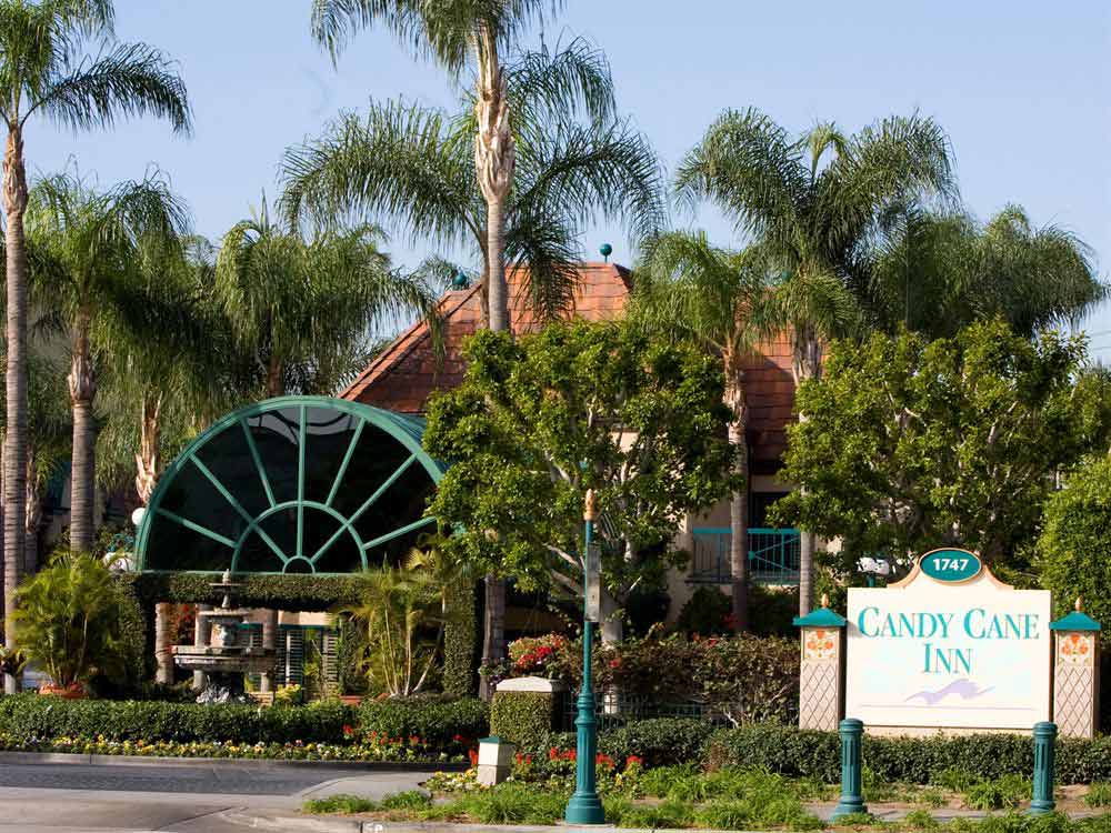 Candy Cane Inn
