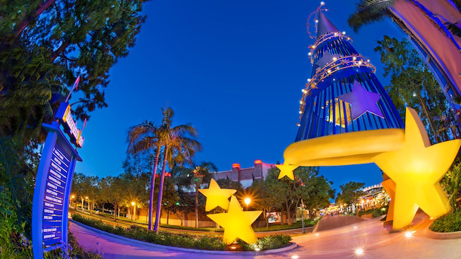 Disneyland Hotel